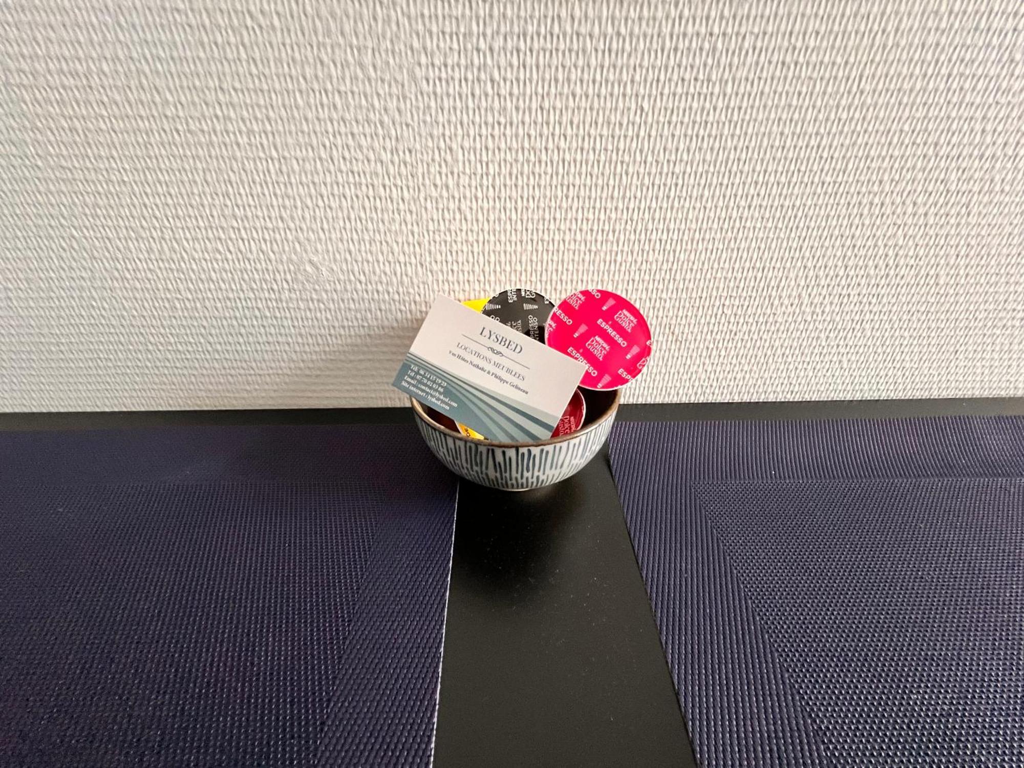 アンジェLysbed - Desjardinsアパートメント エクステリア 写真